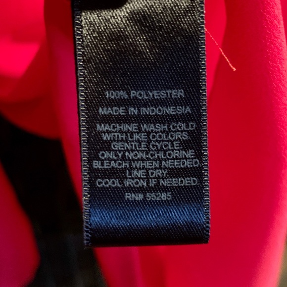 Express Off-the-shoulder, flowy blouse - Picture 4 of 5